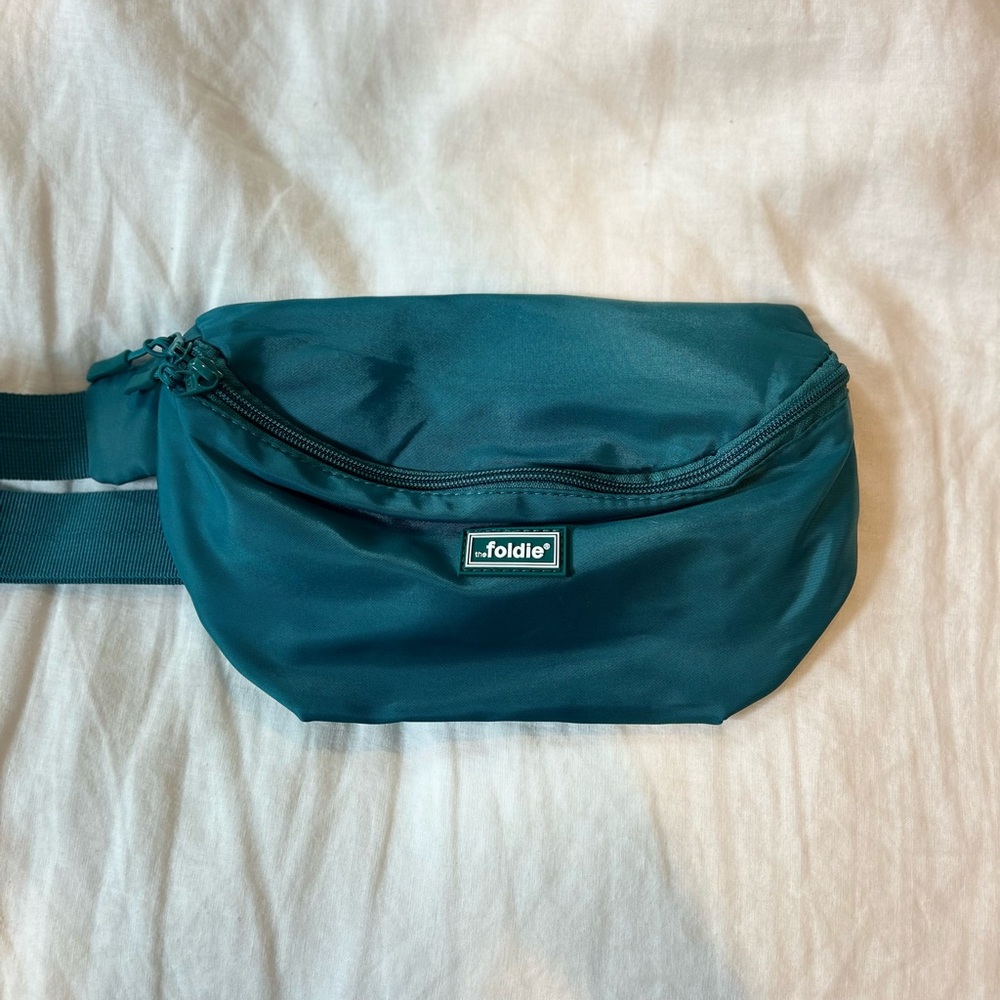 The Foldie Crossbody Bag (Teal)
